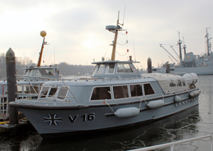 Marine Barkasse V16